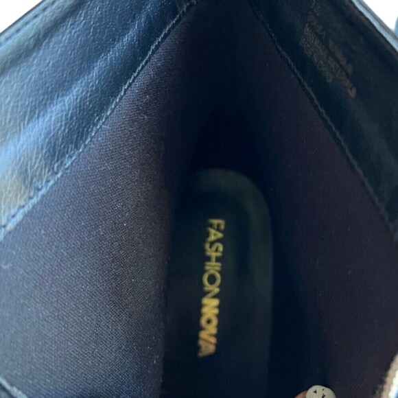 Fashion Nova Women’s Black Patent 4.5 Inch Chunky Heel Front Zipper Boot Size7.5 - Picture 7 of 12